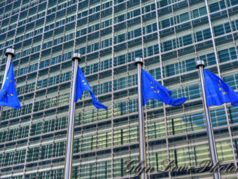 Az Európai Bizottság Térfoglalási Törekvéseiről  A Menekültügyi Politikában